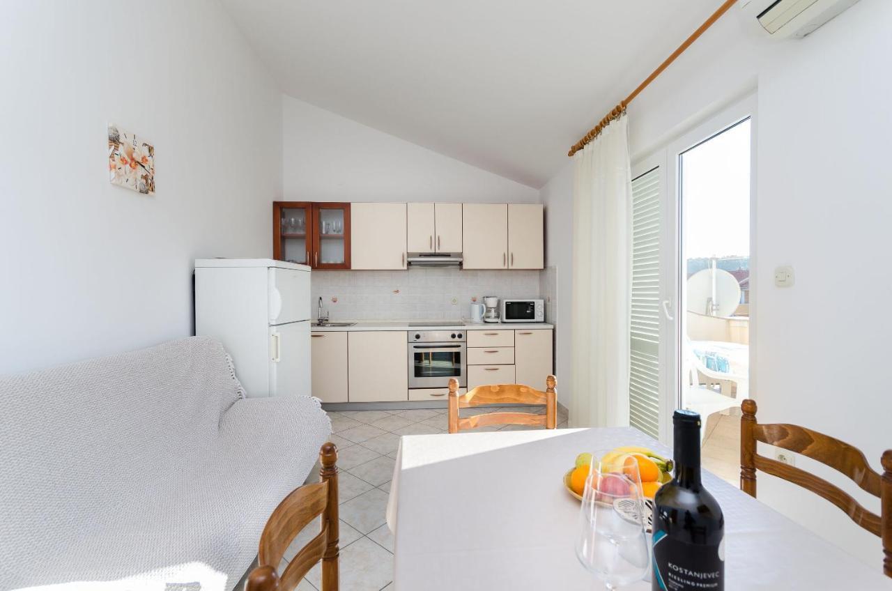 Apartments Marija P Lopar Kültér fotó