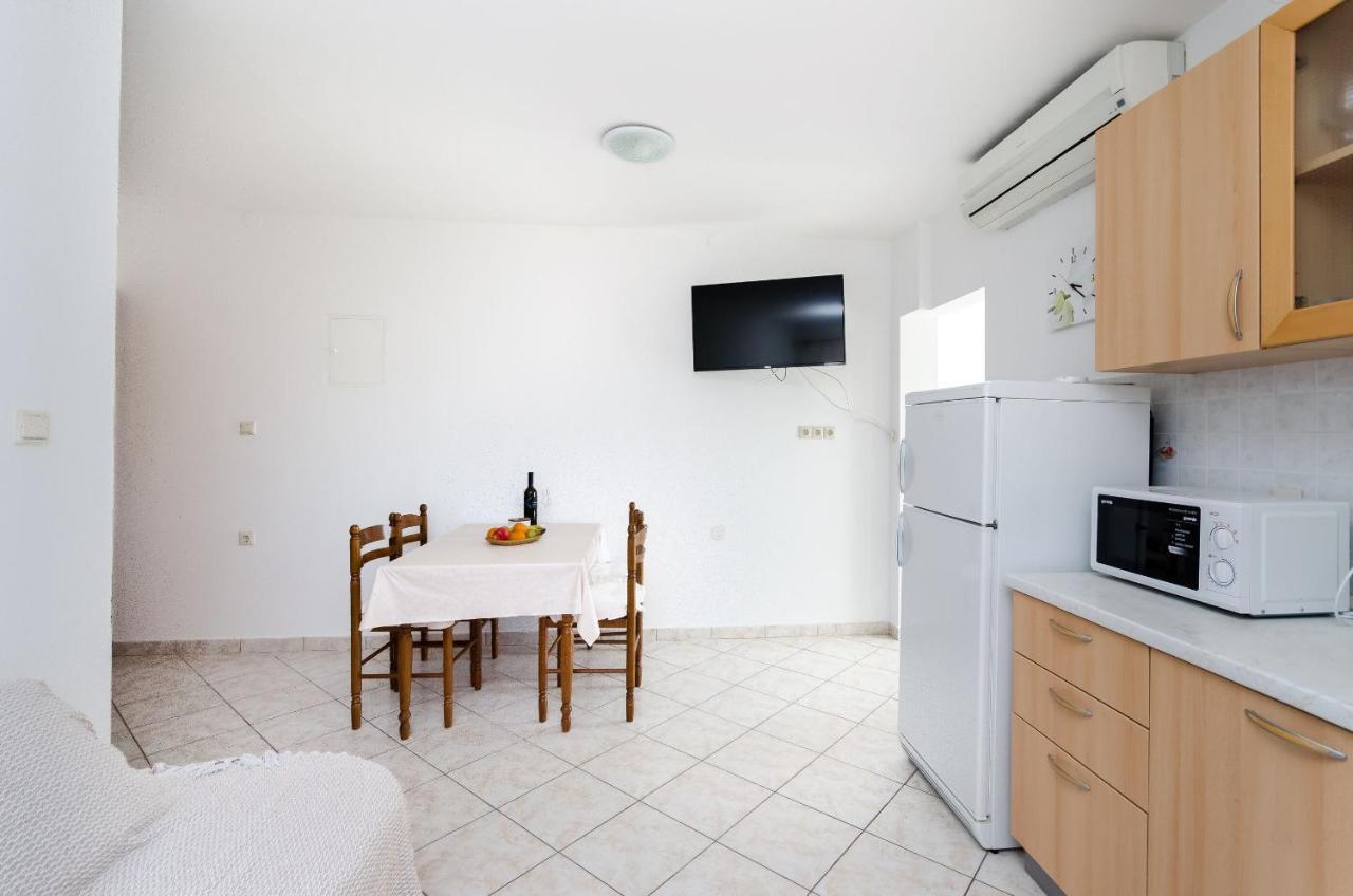 Apartments Marija P Lopar Kültér fotó